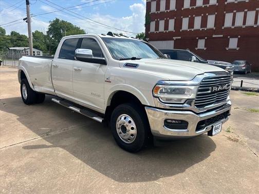 2022 RAM 3500 Laramie