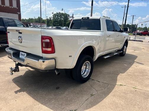 2022 RAM 3500 Laramie