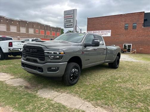 Ceramic Gray Clear Coat 2026 RAM 3500 Laramie