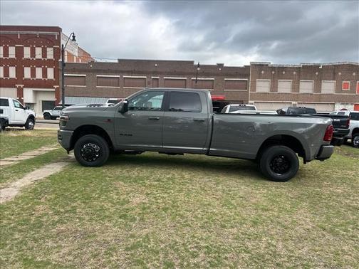 Ceramic Gray Clear Coat 2026 RAM 3500 Laramie