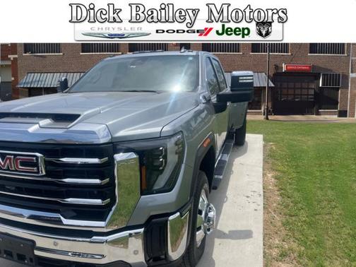 2024 GMC Sierra 3500 SLT