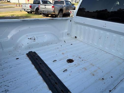 Bright White Clearcoat/Bright Silver Clearcoat Met 2007 Dodge Ram 3500 SLT