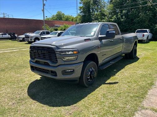 Ceramic Gray Clear Coat 2026 RAM 3500 Big Horn