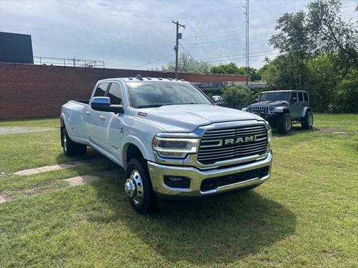 2020 RAM 3500 Laramie