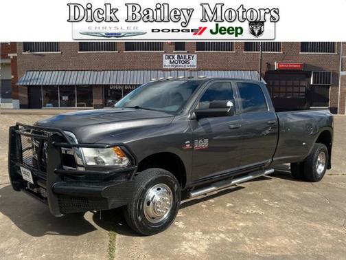 2018 RAM 3500 Tradesman Crew Cab 4x4 8' Box