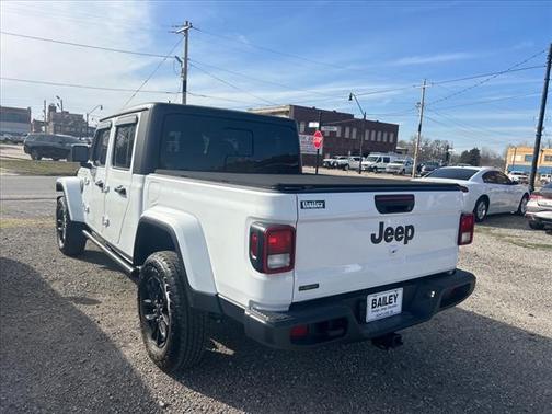 2023 Jeep Gladiator Sport S