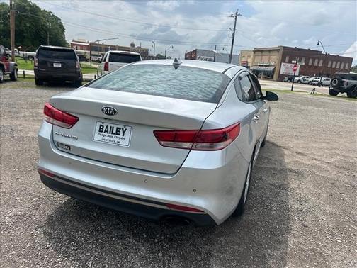 Sparkling Silver 2018 Kia Optima LX