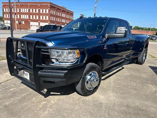 Patriot Blue Pearl Coat 2024 RAM 3500 Tradesman