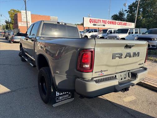 Ceramic Gray Clear Coat 2026 RAM 3500 Lone Star