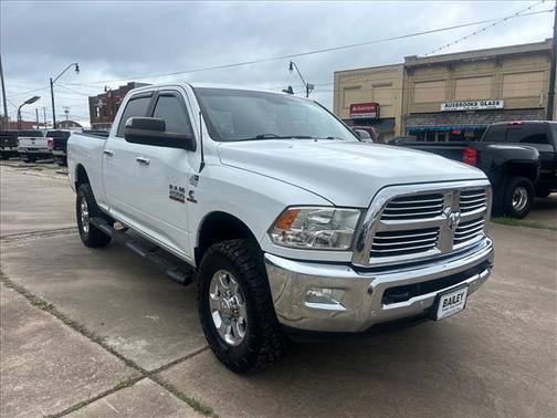 Bright White Clear Coat 2018 RAM 2500 Big Horn