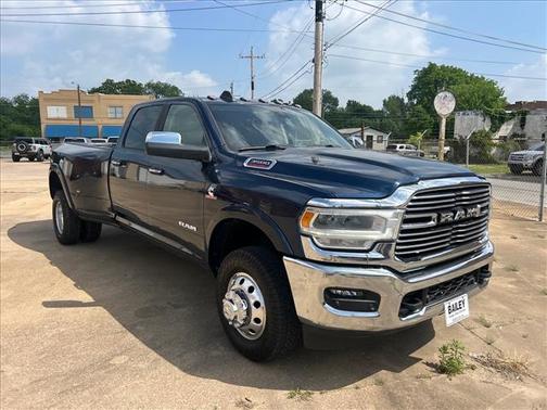Patriot Blue Pearl Coat 2022 RAM 3500 Laramie