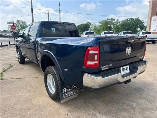 Patriot Blue Pearl Coat 2022 RAM 3500 Laramie