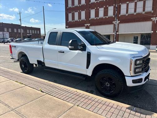 Oxford White 2026 Ford F-350 XL