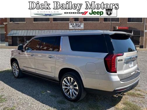 2023 GMC Yukon XL Denali