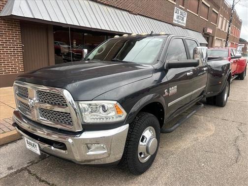 Maximum Steel Metallic Clear Coat/Bright Silver Me 2013 RAM 3500 Laramie