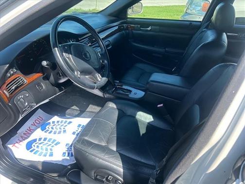 2003 Cadillac Seville Base