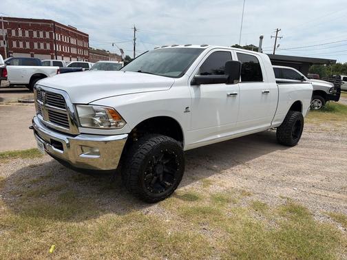Bright White Clearcoat 2010 Dodge Ram 2500 SLT Mega Cab