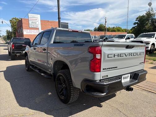 Slate Gray Metallic 2024 Chevrolet Silverado 1500 Custom Trail Boss