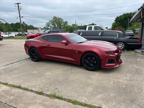 Garnet Red Tintcoat 2018 Chevrolet Camaro 1LT