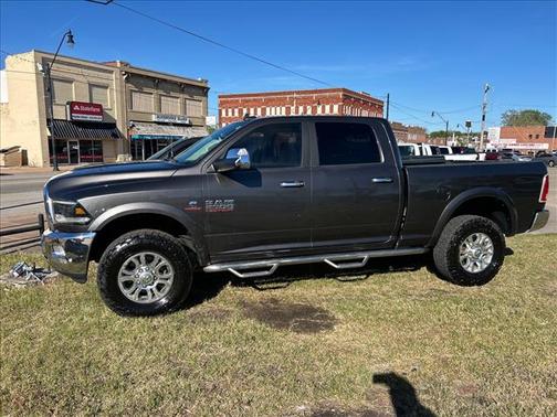 Granite Crystal Metallic Clear Coat 2017 RAM 2500 Laramie