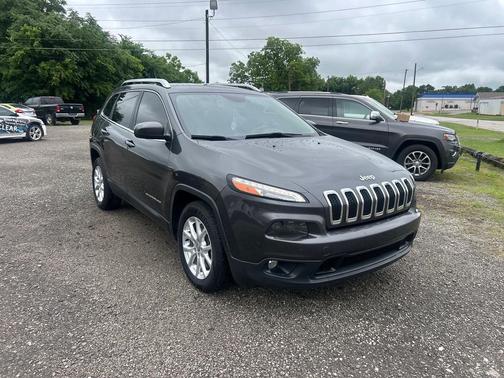 Granite Crystal Metallic Clearcoat 2015 Jeep Cherokee Latitude