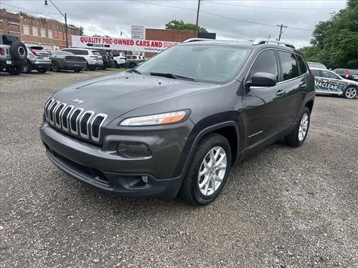 Granite Crystal Metallic Clear Coat 2015 Jeep Cherokee Latitude
