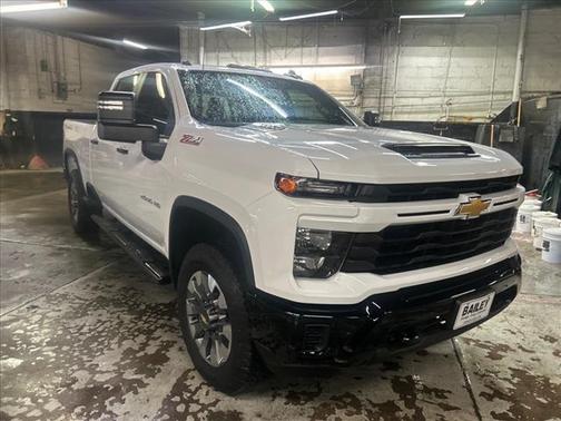 2025 Chevrolet Silverado 2500 Custom