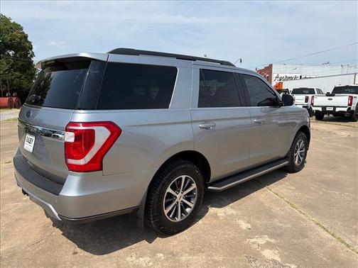 Iconic Silver 2021 Ford Expedition XLT