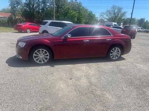 2016 Chrysler 300 S