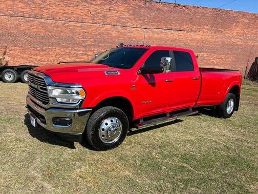 Flame Red Clear Coat 2022 RAM 3500 Laramie