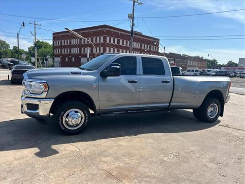 Billet Silver Metallic Clear Coat 2024 RAM 3500 Tradesman