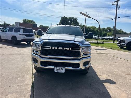Billet Silver Metallic Clear Coat 2024 RAM 3500 Tradesman