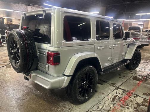 2023 Jeep Wrangler 4-Door High Altitude 4x4