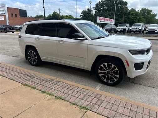 Bright White Clear Coat 2023 Jeep Grand Cherokee L Overland