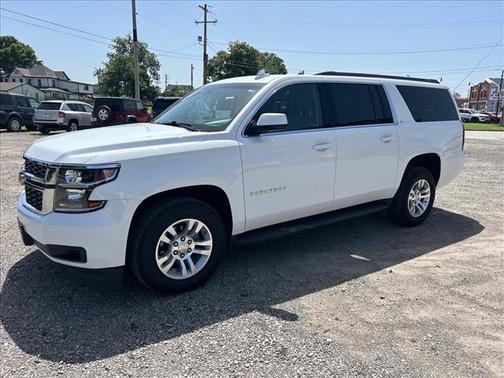 Summit White 2019 Chevrolet Suburban LT
