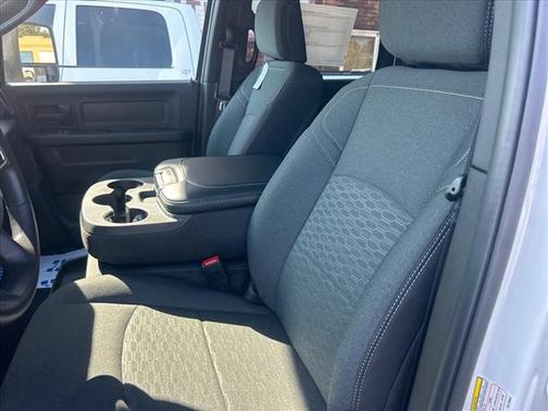 2026 RAM 2500 Black Express