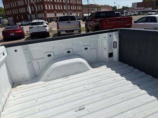 Summit White 2021 Chevrolet Silverado 1500 LT