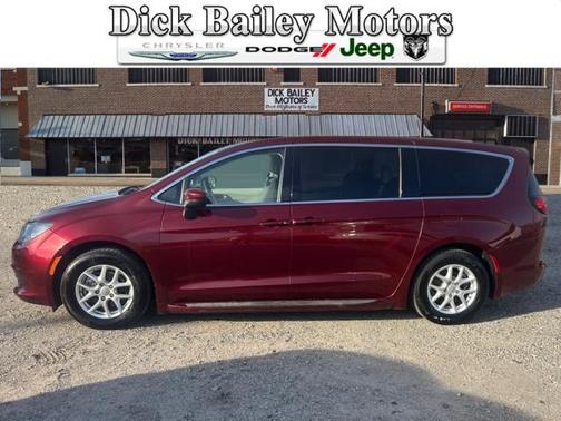 2017 Chrysler Pacifica Touring