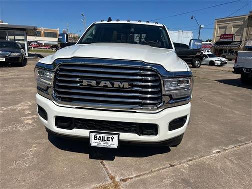 Pearl White 2024 RAM 3500 Longhorn