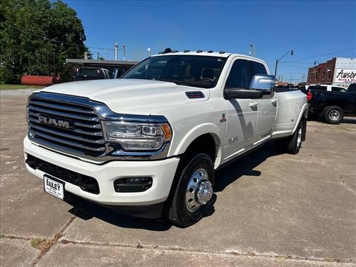 Pearl White 2024 RAM 3500 Longhorn