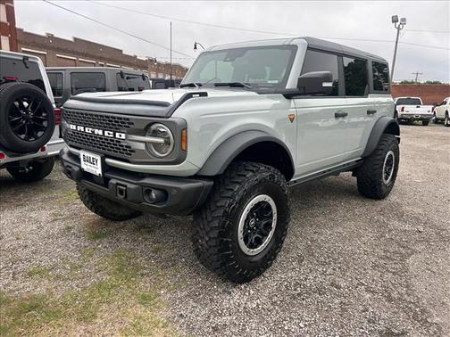 Cactus Gray 2023 Ford Bronco Badlands
