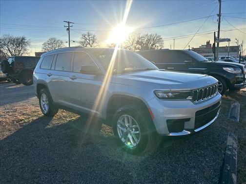 2022 Jeep Grand Cherokee L Laredo