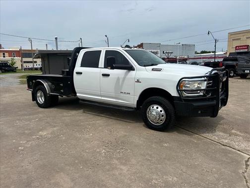Bright White Clear Coat 2019 RAM 3500 Tradesman