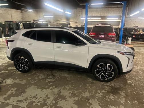 2025 Chevrolet Trax RS