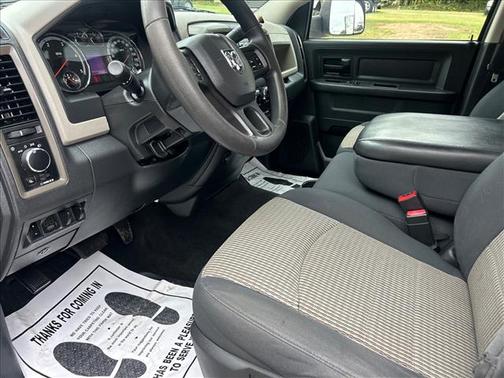 Bright White Clear Coat 2012 RAM 3500 ST