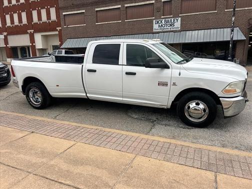 Bright White Clear Coat 2012 RAM 3500 ST