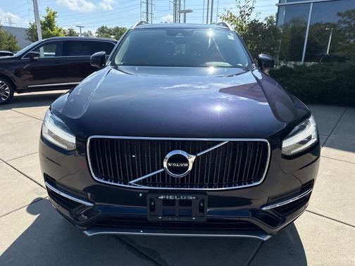 2019 Volvo XC90 T5 Momentum