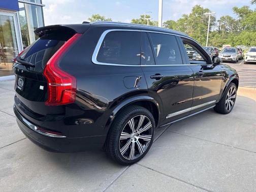 2024 Volvo XC90 Recharge Plug-In Hybrid T8 Ultimate 6-Seater