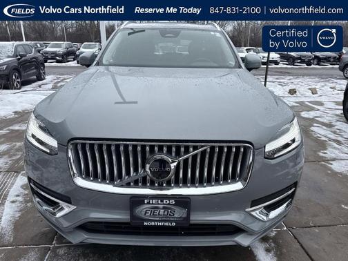 2025 Volvo XC90 B6 Plus 7-Seater