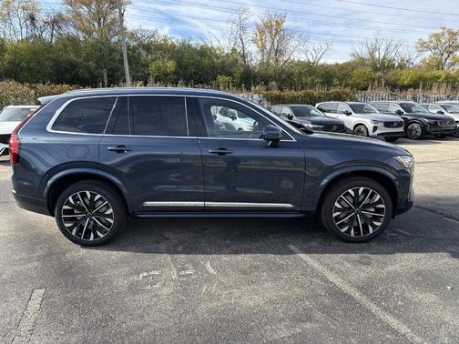 2026 Volvo XC90 B6 Plus 7-Seater
